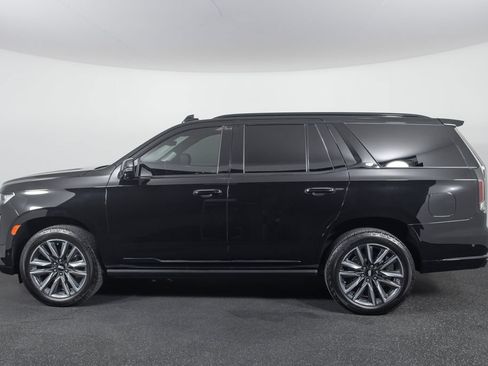 Used 2022 Cadillac Escalade Sport Platinum w/ Heavy-Duty Trailer Package AWD/4WD image 4