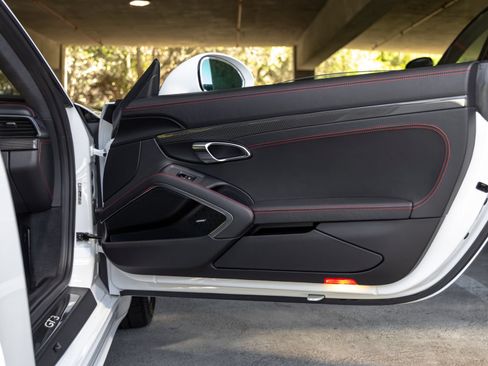 Certified 2018 Porsche 911 GT3 RWD image 45
