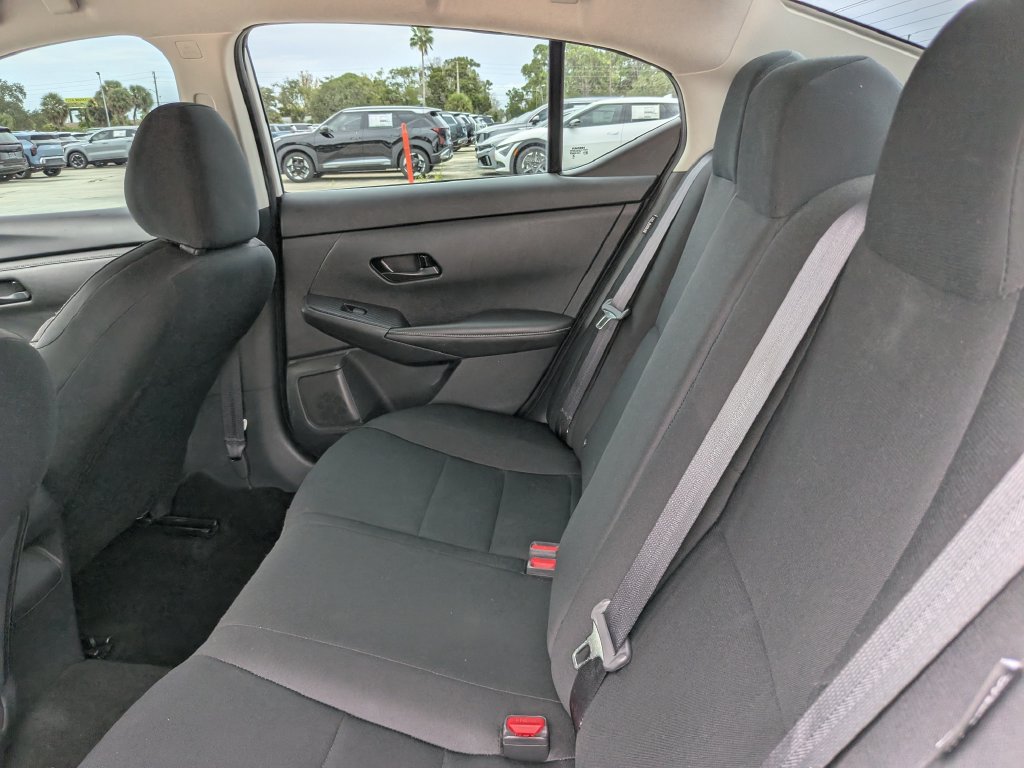 Used 2024 Nissan Sentra S FWD image 18