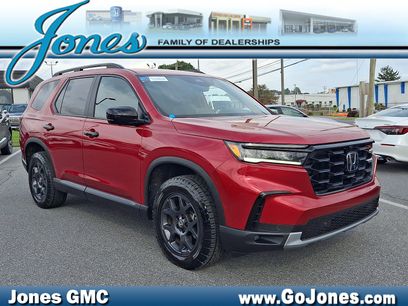 Certified 2025 Honda Pilot TrailSport
