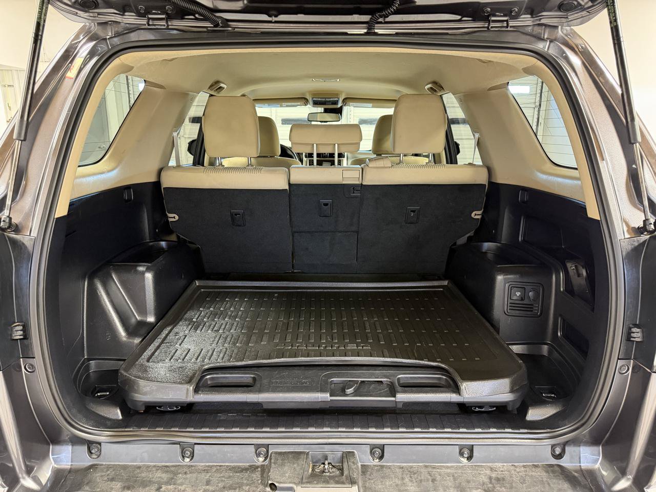 Used 2022 Toyota 4Runner SR5 RWD image 8