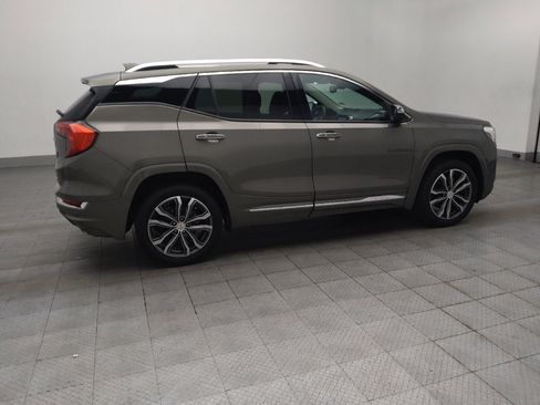 Used 2018 GMC Terrain Denali w/ Driver Alert Package II AWD/4WD image 10