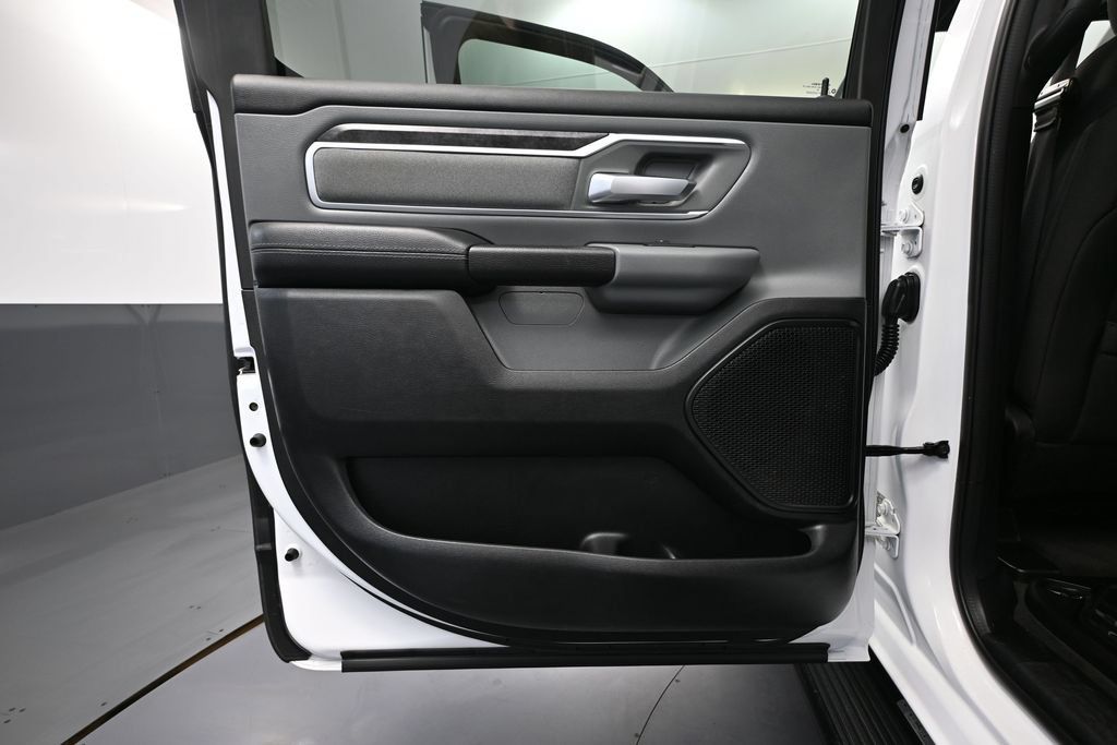 Used 2021 RAM 1500 Big Horn AWD/4WD image 27