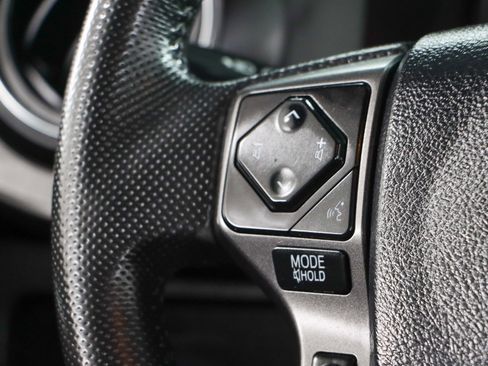 Used 2023 Toyota Tacoma TRD Sport image 14