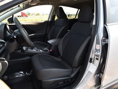 Used 2025 Subaru Crosstrek 2.5i Premium AWD/4WD image 17