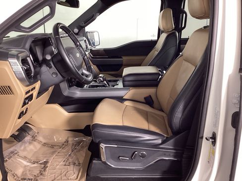 Used 2022 Ford F150 Lariat w/ Equipment Group 502A High AWD/4WD image 18