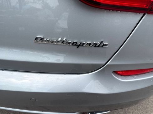 Used 2014 Maserati Quattroporte GTS RWD image 13