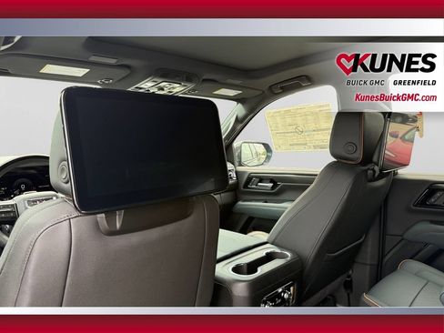 New 2026 GMC Yukon AT4 w/ AT4 Premium Plus Package AWD/4WD image 12