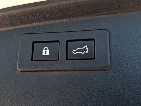 Used 2022 Subaru Outback Limited image 32