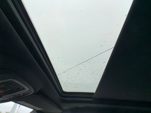 Used 2020 RAM 1500 Limited image 23