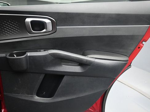 Used 2023 Kia Sorento S w/ Panoramic Sunroof Package image 27