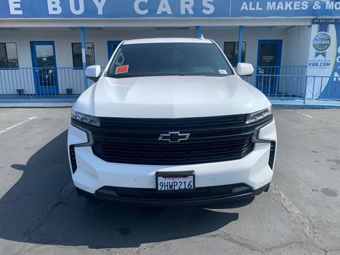Used 2023 Chevrolet Tahoe RST RWD image 3