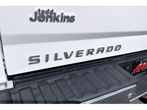 Used 2018 Chevrolet Silverado 1500 LTZ w/ LTZ Plus Package AWD/4WD image 32