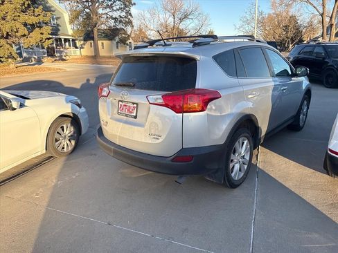 Used 2014 Toyota RAV4 Limited image 3
