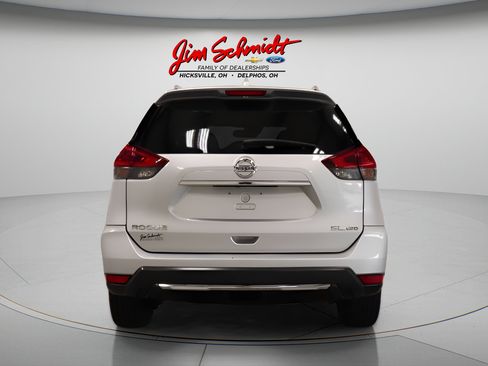 Used 2018 Nissan Rogue SL AWD/4WD image 5