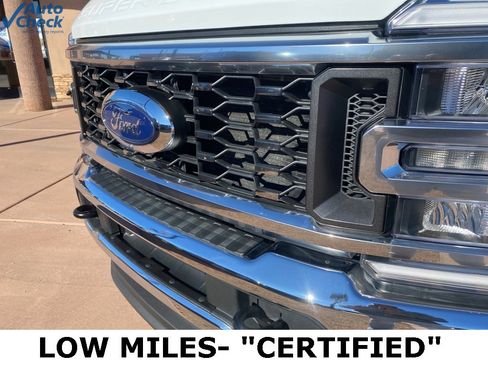 Used 2024 Ford F350 Lariat image 13