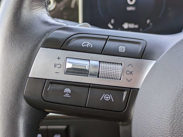 Used 2025 Hyundai Santa Cruz Limited AWD/4WD image 26
