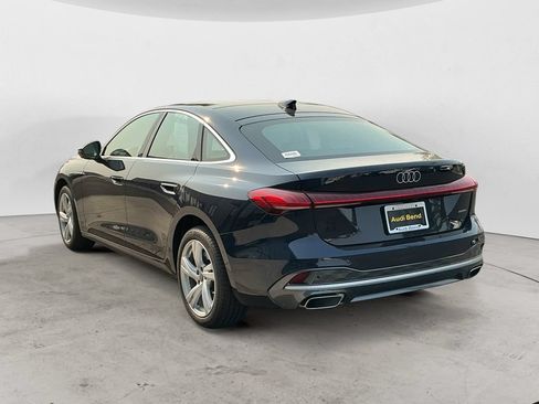 Used 2025 Audi A5 2.0T Premium Plus w/ Premium Plus AWD/4WD image 7