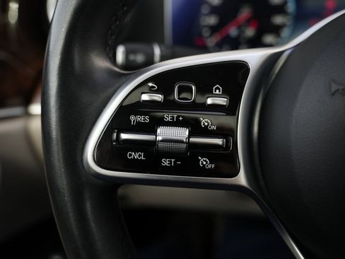 Used 2019 Mercedes-Benz E 300 4MATIC w/ Premium 1 Package image 49