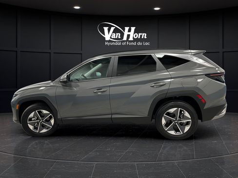 Used 2025 Hyundai Tucson SEL AWD/4WD image 4