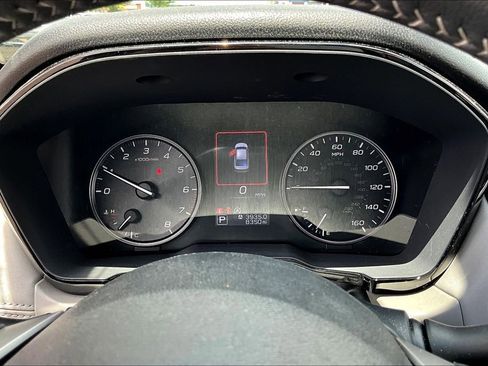Used 2025 Subaru Legacy Premium AWD/4WD image 13
