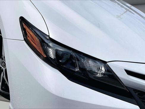 Used 2024 Toyota Camry SE FWD image 32