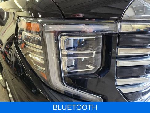 Used 2024 GMC Sierra 1500 SLT w/ SLT Premium Plus Package AWD/4WD image 5