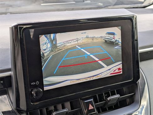 Used 2024 Toyota Corolla LE image 23