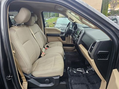 Used 2016 Ford F150 XLT w/ Equipment Group 301A Mid image 10