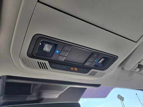 Used 2023 Ford Mustang Mach-E Premium image 33