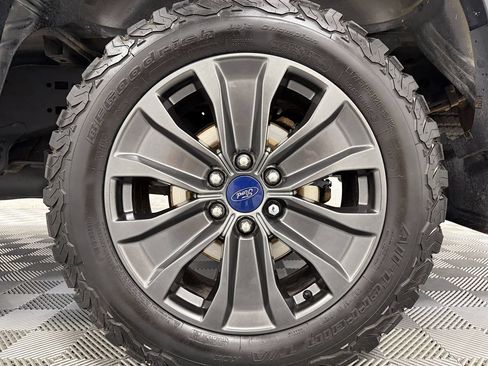 Used 2019 Ford F150 XLT w/ Equipment Group 302A Luxury AWD/4WD image 31