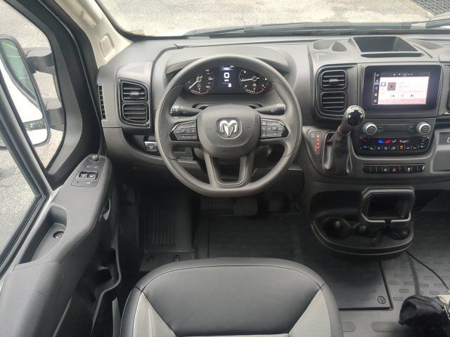 Used 2025 RAM ProMaster 3500 w/ Convenience Group FWD image 17