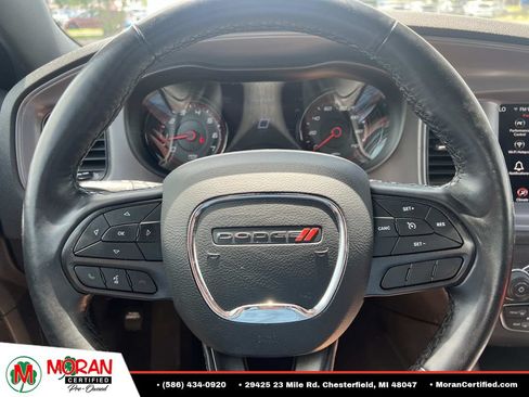 Used 2023 Dodge Charger SXT w/ Blacktop Package AWD/4WD image 17