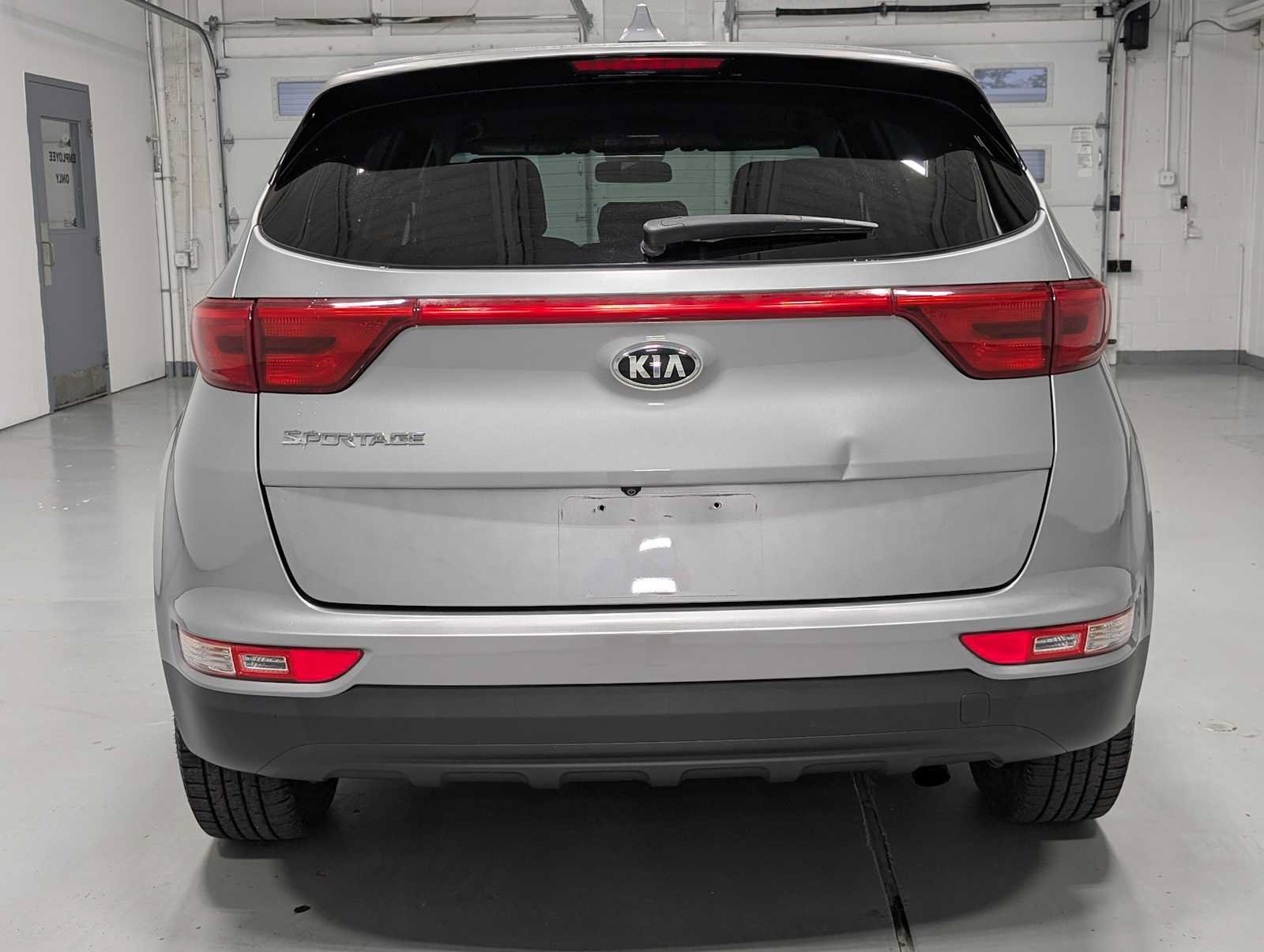 Used 2019 Kia Sportage LX AWD/4WD image 9