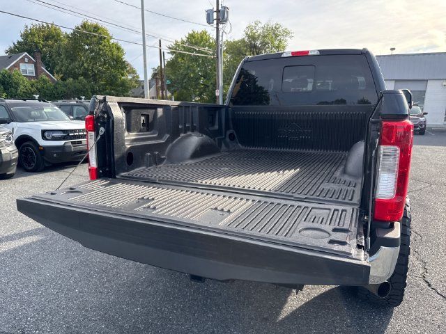 Used 2019 Ford F250 Lariat w/ Lariat Value Package AWD/4WD image 24