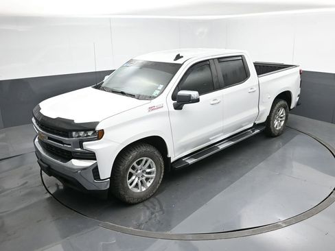 Used 2021 Chevrolet Silverado 1500 LT w/ Z71 Off-Road Package image 40
