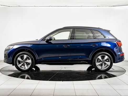 Certified 2025 Audi Q5 2.0T Premium w/ Convenience Plus Package image 5