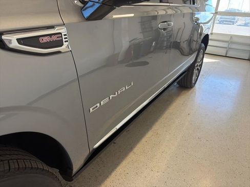 Used 2026 GMC Yukon XL Denali w/ Sun & Power Step Package image 7