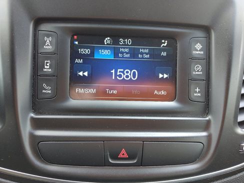 Used 2015 Chrysler 200 Limited w/ Convenience Group FWD image 25