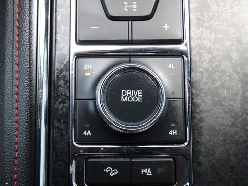 Used 2023 Ford Expedition Max Limited image 28