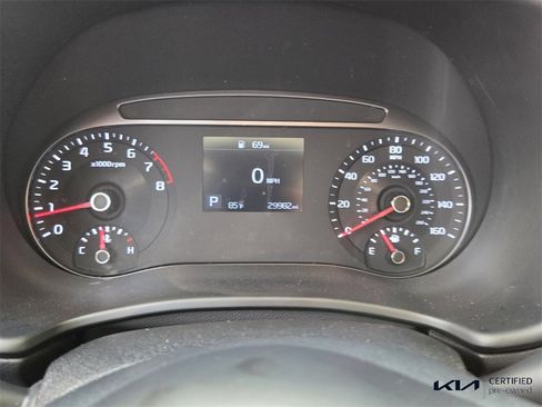 Certified 2021 Kia Soul S image 27