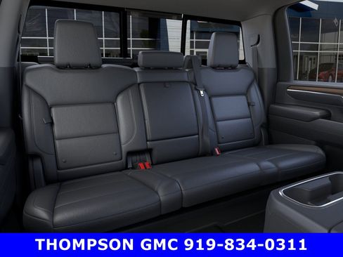 New 2025 GMC Sierra 2500 SLT w/ SLT Convenience Package image 17