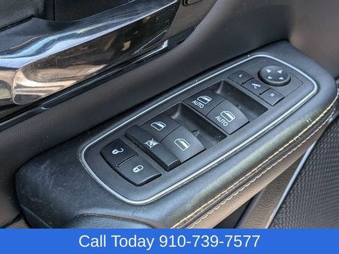 Used 2022 RAM 1500 Limited AWD/4WD image 14
