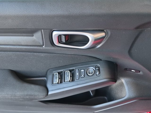Used 2025 Honda Civic Sport image 17
