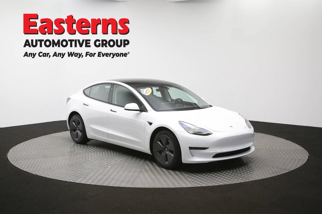Used 2023 Tesla Model 3 Standard Range RWD image 47