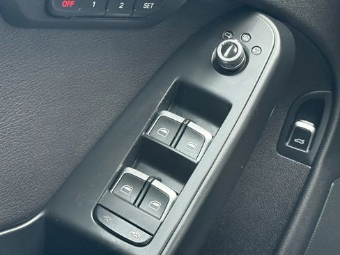 Used 2013 Audi A4 2.0T Premium Plus w/ Premium Plus Pkg image 39