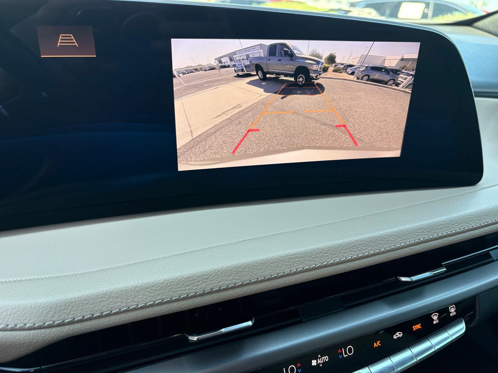 Used 2024 Cadillac XT4 Luxury FWD image 26
