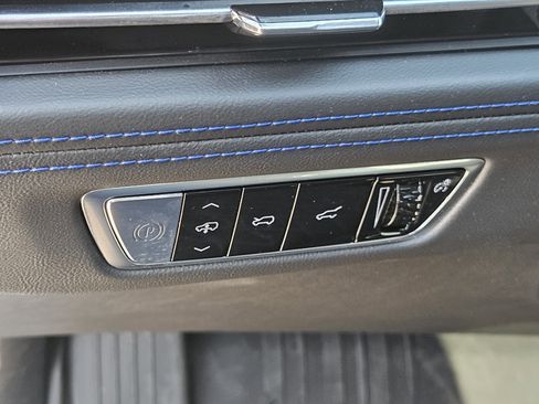 New 2025 Cadillac Escalade IQ Sport 1 w/ Smart Trailering package image 23