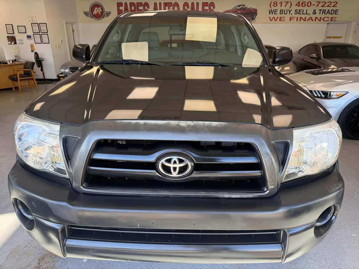 Used 2005 Toyota Tacoma 4x4 Access Cab image 2