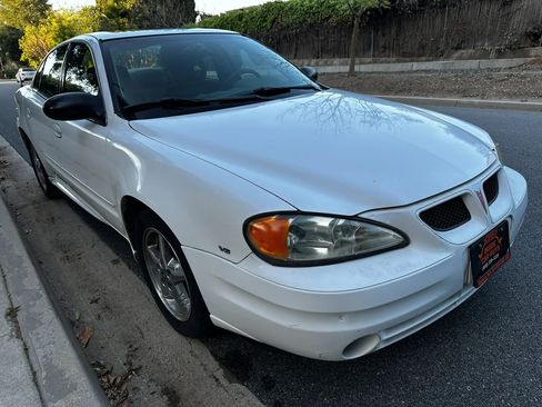 Used 2004 Pontiac Grand Am SE FWD image 8